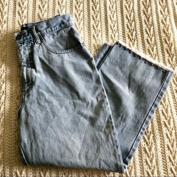 XHILARATION light wash wide leg crop denim jeans silver studs size 5 small - Picture 5 of 13